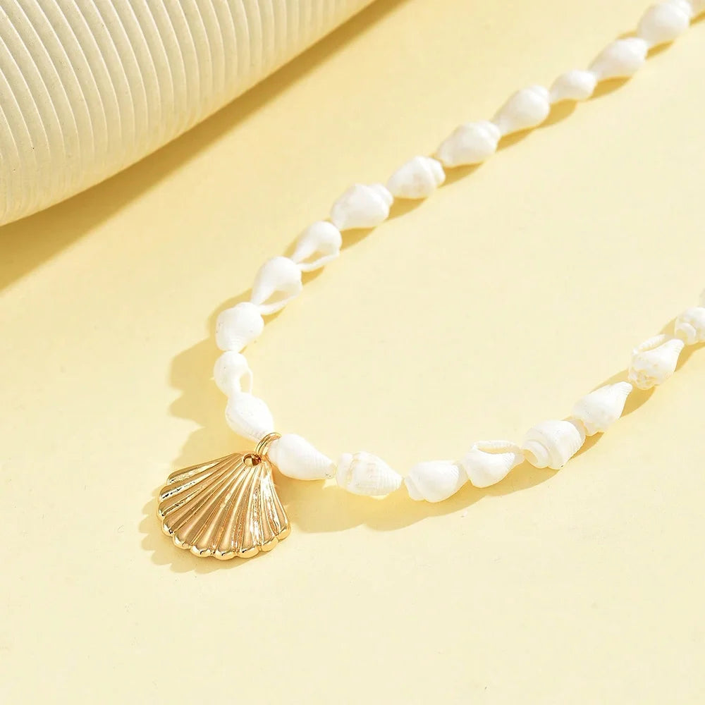 Collier de perles de coquillage naturel à la mode, pendentif en coquillage, bijoux inspirés de l'océan, ras du cou, adapté aux femmes, fête de vacances quotidienne