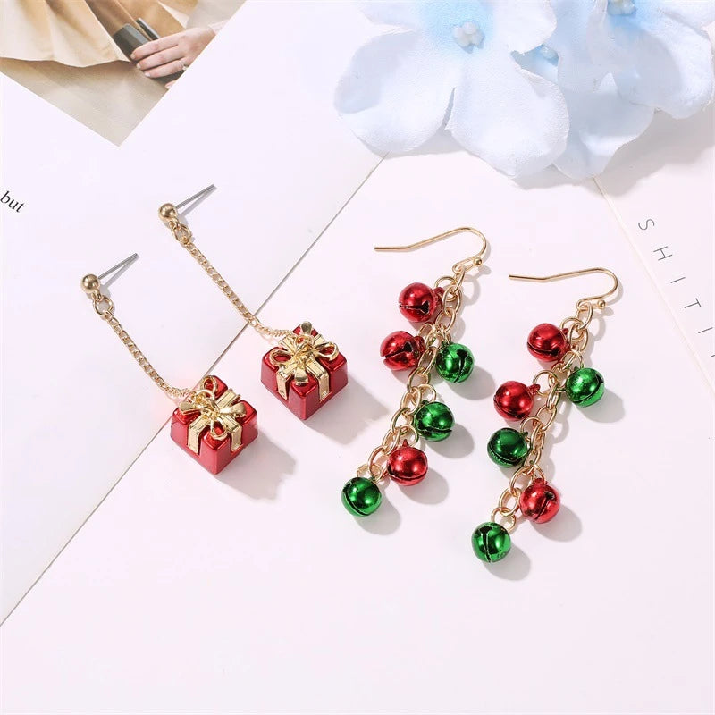 Boucles d'oreilles pendantes en Imitation de perles pour femmes, élégantes, flocon de neige, cloche délicate, boîte-cadeau, boule de fourrure, clou pour filles, accessoire de bijoux de fête