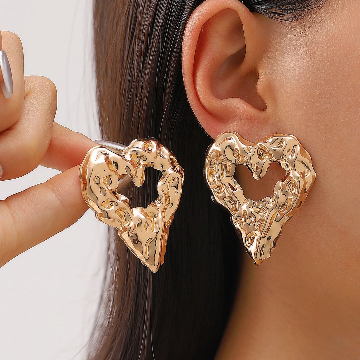 Boucles d'oreilles ovales en forme de cœur en or exagéré pour femme, boucle d'oreille en métal, bijoux géométriques déformés irréguliers, tendance 2025