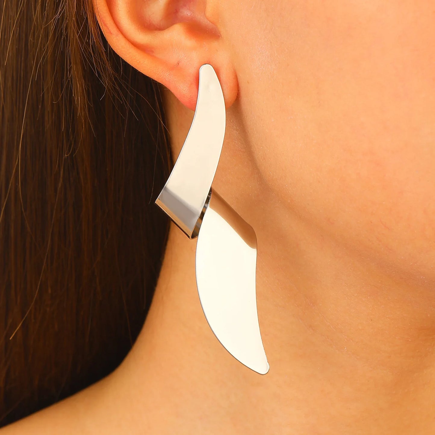 Boucles d'oreilles ovales en forme de cœur en or exagéré pour femme, boucle d'oreille en métal, bijoux géométriques déformés irréguliers, tendance 2025